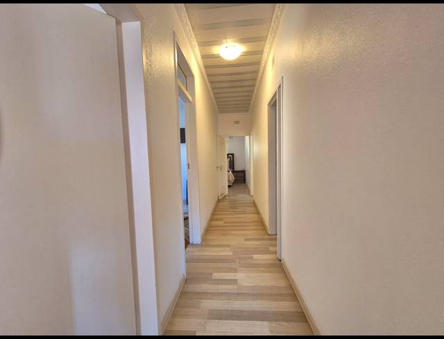 5 BEDROOM HOUSE TO LET IN BRENTHURST